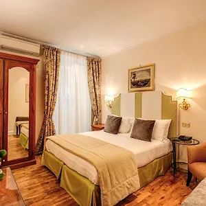 Cortina Otel Roma