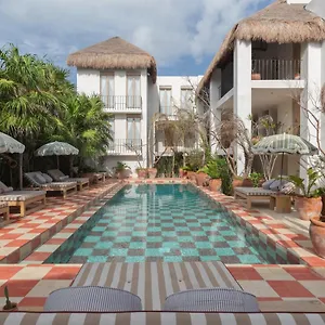 Panamera Otel Tulum